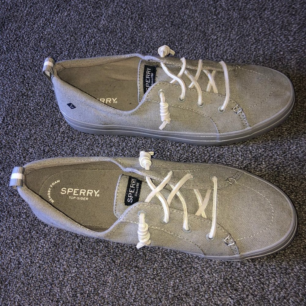 Top-sider slip on sperry sneakers